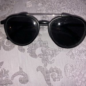 Classic Black Aviators